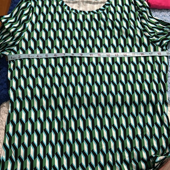 NWT DVF Diane von Furstenberg for Target Geo Green Crewneck Top - Size L - Picture 6 of 6